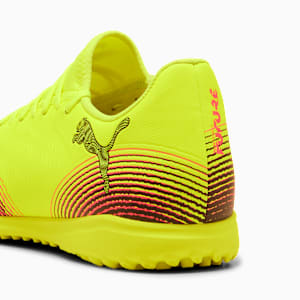 FUTURE 8 PLAY TT Men's Soccer Cleats, Yellow Alert-PUMA Black-Sun Struck, extralarge