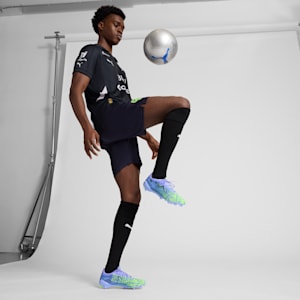 Tacos de fútbol PUMA x CHRISTIAN PULISIC ULTRA 5 ULTIMATE Chasing the Dream para terreno firme para hombre, Elektro Purple-Green Glare-PUMA Black, extralarge