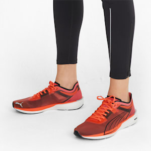 リベレイト ニトロ ウィメンズ ランニング シューズ, Lava Blast-Puma Black