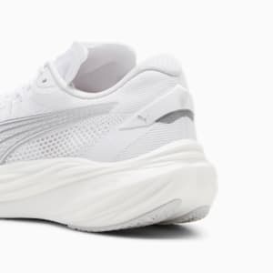 Deviate NITRO™ 3 Men's Road Running Shoes, PUMA White-Feather Gray-PUMA Silver, extralarge