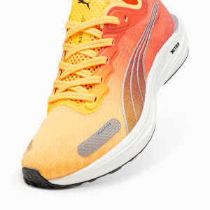 ウィメンズ リベレイト ニトロ 2 ランニングシューズ, Sun Stream-Sunset Glow-PUMA White, extralarge-JPN