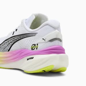 ウィメンズ ディヴィエイト ニトロ 3 EKIDEN グロー ランニングシューズ, PUMA White-Pure Magenta-Yellow Alert, extralarge-JPN