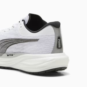 Deviate NITRO™ 2 Men's Running Shoes, las últimas zapatillas de trail running que lanzó Hoka, extralarge