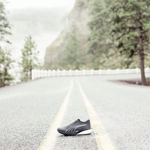 メンズ ディヴィエイト ニトロ 2 ウィンター ランニングシューズ, Puma Black-Metallic Silver