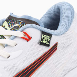 Zapatos para correr PUMA x FIRST MILE Electrify NITRO 2 para mujer, Puma White-Puma Black-Firelight