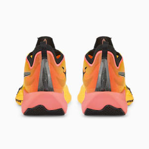 Chaussures de sport Fast-R NITRO™ Elite Fireglow, femme, Flux de soleil-éclat de soleil couchant-noir Puma, très grand