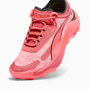 Tenis para correr Voyage NITRO 3 GORE-TEX para mujer, Astro Red-Fire Orchid-PUMA Black, extralarge