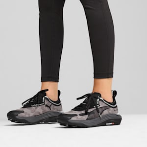 Tenis para correr Voyage NITRO 3 GORE-TEX para mujer, Midnight Plum-PUMA Black-Dark Coal, extralarge