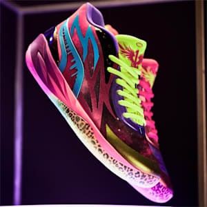 Zapatos de básquetbol PUMA x LAMELO BALL MB.02 Be You para hombre, Purple Glimmer-Safety Yellow-Pink Glo-Sunset Glow-PUMA Black, extragrande