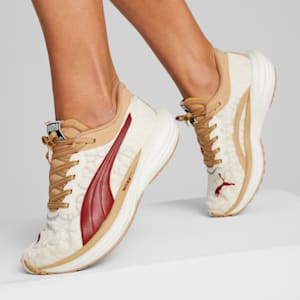 ウィメンズ PUMA x CIELE ディヴィエイト ニトロ 2 ランニングシューズ, Dusty Tan, extralarge-JPN