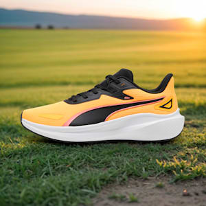 Skyrocket Lite Running Shoes, Sun Stream-Sunset Glow, extralarge-IND