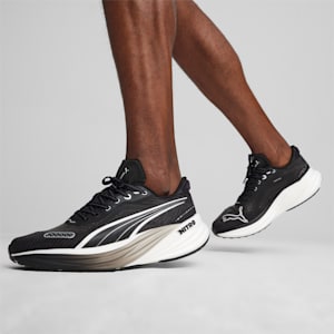 メンズ マグニファイ ニトロ 2 テック ランニングシューズ, PUMA Black-PUMA White, extralarge-JPN