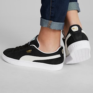 Suede Classic XXI Women's Sneakers, Mix and match with the Puma bra range, extralarge