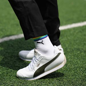 ユニセックス チューリン 3 スニーカー, PUMA White-Dark Olive-Putty-PUMA Gold, extralarge-JPN