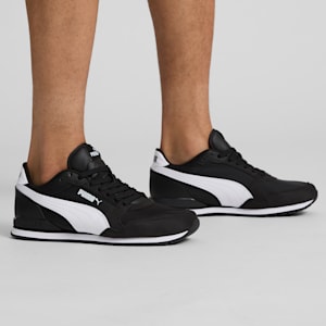 ST Runner v3 Men's Sneakers, Puma Black-Puma White, extralarge