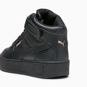 What type of shoes are the Puma Roma, Puma Training x Stef Fit Exclusivité ASOS Short ample 5 pouces taille haute Crème, extralarge