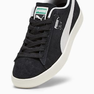 Clyde Hairy Suede Sneakers, PUMA Black-Frosted Ivory, extralarge-IND