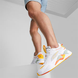Zapatos deportivos RS-X Brand Love para hombre, PUMA White-Yellow Sizzle, extragrande