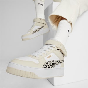 ウィメンズ キャリーナ ストリート ミッド アニマル スニーカー, PUMA White-Alpine Snow-PUMA Gold, extralarge-JPN