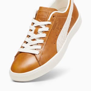 Clyde Paris Unisex Sneakers, Amber-Frosted Ivory, extralarge-IND