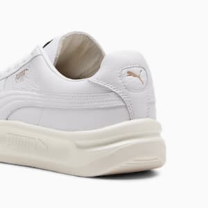 Zapatos deportivos GV Special, PUMA White-PUMA White-Frosted Ivory, extralarge