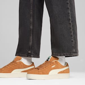 Suede XL Hairy Men's Sneakers, Caramel Latte-Frosted Ivory, extralarge