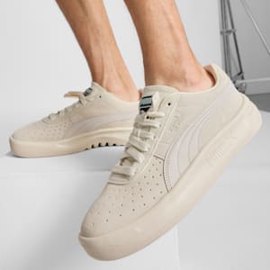 Sneakers GV Special Suede, Warm White-Vapor Gray, extralarge