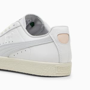 ユニセックス クライド レザー スニーカー, PUMA White-Silver Mist-Frosted Ivory, extralarge-JPN