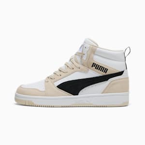 White PUMA unisex trainer with black formstrip and beige suede overlays.