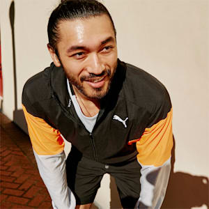 RUN Lightweight Running Jacket Men, PUMA Black-Ultra Orange