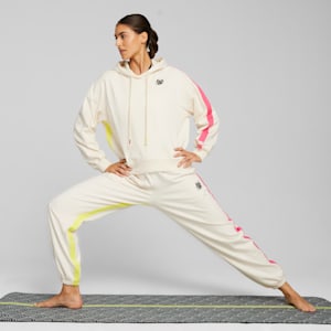 PUMA x LEMLEM Women's Fleece Training Hoodie, Ghost Pepper, extralarge