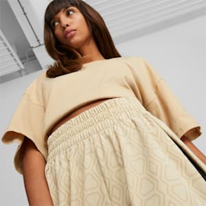 T7 Woven Women's Shorts, Light Sand