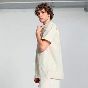 MMQ SPORT Woven Men's Relaxed Fit Tee, Desert Dust, extralarge-IND