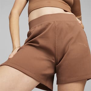 DARE TO Women's MUTED MOTION Flared Shorts, Brown Mushroom, extralarge