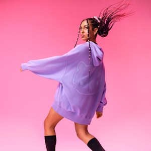 ウィメンズ PUMA x ハローキティ アンド フレンズ グラフィック オーバーサイズ フーディ, Lavender Alert, extralarge-JPN