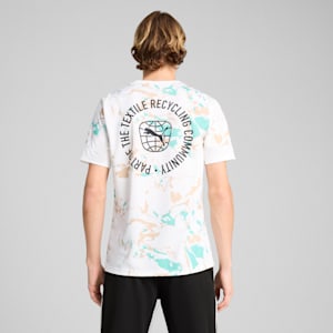 Playera fútbol IndividualEARTH DAY para hombre, PUMA White-Light Sand, extralarge