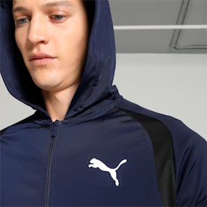 Buy Men's Tracksuits & Jogging Suits at Upto 50% Off On PUMA