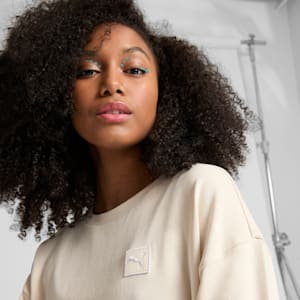 Essentials Elevated Women's Comfort Crew Sweatshirt, Alpine Snow, extralarge