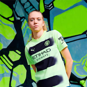 Manchester City F.C. Third 22/23 Replica Jersey Women, Fizzy Light-Parisian Night