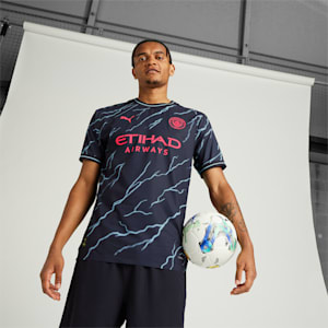 Gallery: City unveil new 2023/24 PUMA third kit in Japan