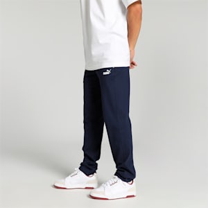 Nike Essentials Loose Fit Sweatpant in Gray