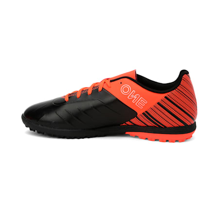 puma football trainers