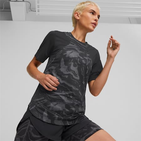 Run Graphic Printed Short Sleeve Running Women's T-Shirt, Puma Black, small-IND