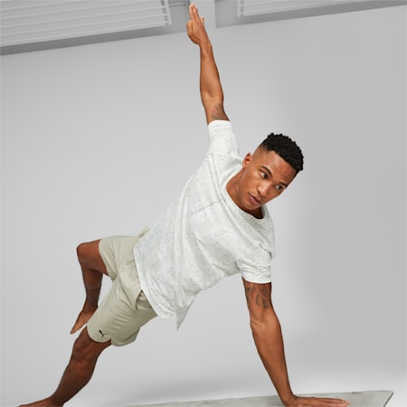 Studio Yogini Lite bedrukt trainings-T-shirt voor heren, PUMA White, small