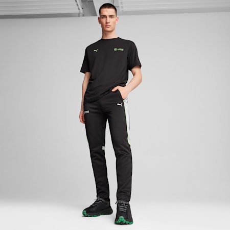Mercedes AMG Petronas Raceschoenen en kleding PUMA