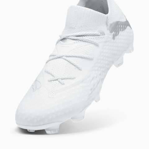 Tacos de Futbol FUTURE 7 ULTIMATE FG AG en Talla 31 en Gris PUMA