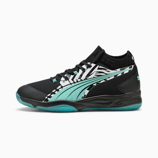 Zwarte PUMA unisex sneaker met blauwgroene formstrip en zebraprint.
