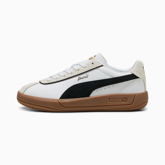 Basket PUMA blanche avec bande noire et semelle marron pour adultes.