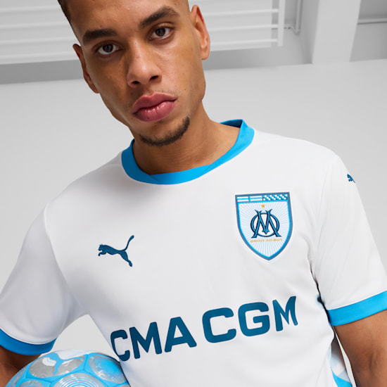 Maillot de foot puma pour club shop