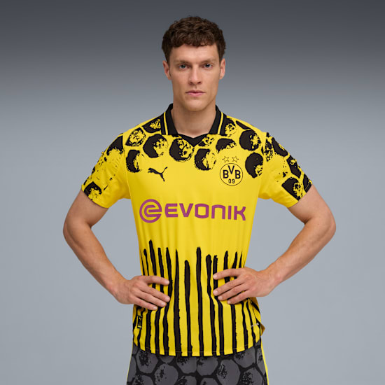 KIDSUPER-x-BORUSSIA-DORTMUND-Authentic-T